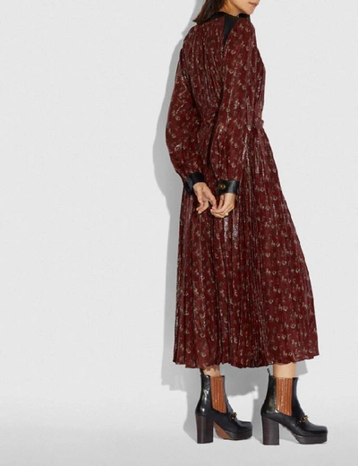 Shop Coach Lurex Horse And Carriage Print Pleated Dress In Color<lsn_delimiter>red.