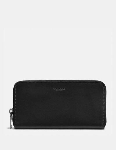 Shop Coach Accordion Wallet In Color<lsn_delimiter>black