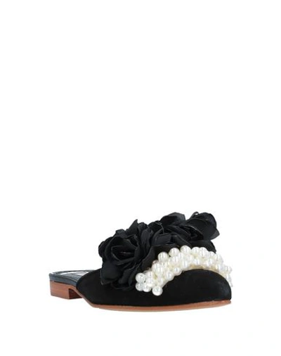Pokemaoke Woman Mules & Clogs Black Size 7 Leather In Black
