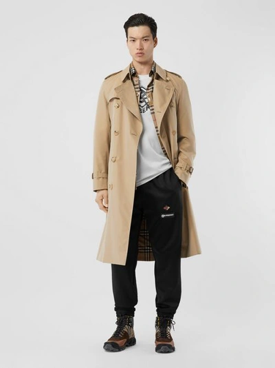 Shop Burberry The Long Chelsea Heritage Trench Coat In Honey