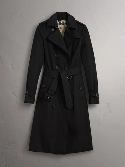 Shop Burberry The Sandringham – Extra-long Trench Coat In Black
