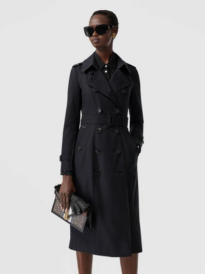 Shop Burberry The Long Chelsea Heritage Trench Coat In Midnight