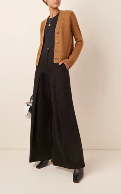 Shop Goldsign The Trouser High-rise Pleated Wide-leg Jeans In Black