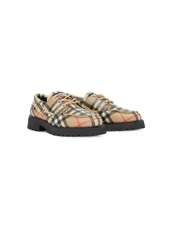 burberry boat shoes