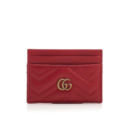 Shop Gucci Gg Marmont Matelassé Cardholder In Red