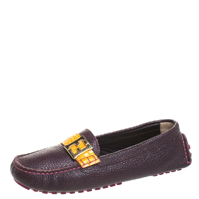 Pre-owned Fendi Burgundy Leather Ff Logo Loafers Size 38.5