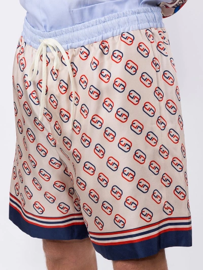 Shop Gucci Interlocking Gg Motif Ivory Shorts In Multicolor