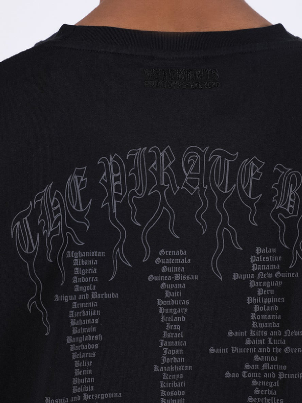 vetements pirate bay tee