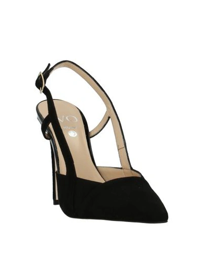 Shop Wo Milano Pump In Black