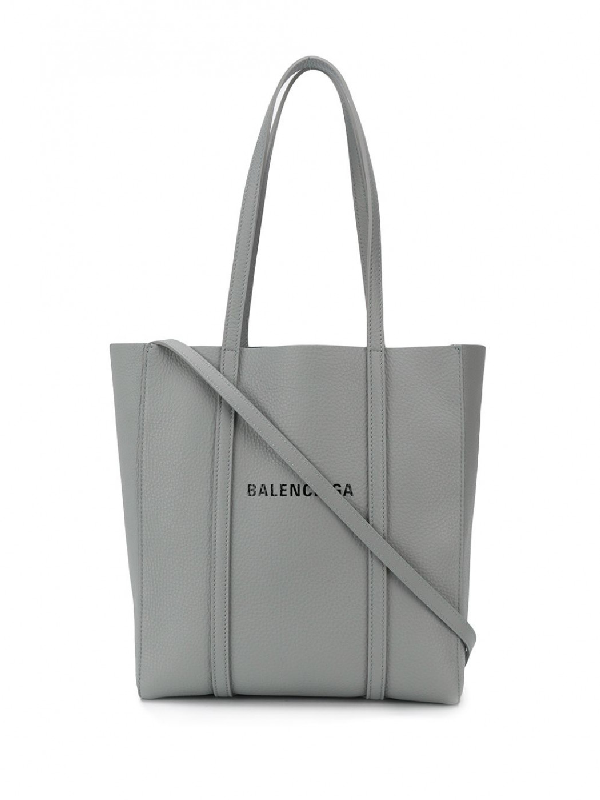 balenciaga everyday tote xs