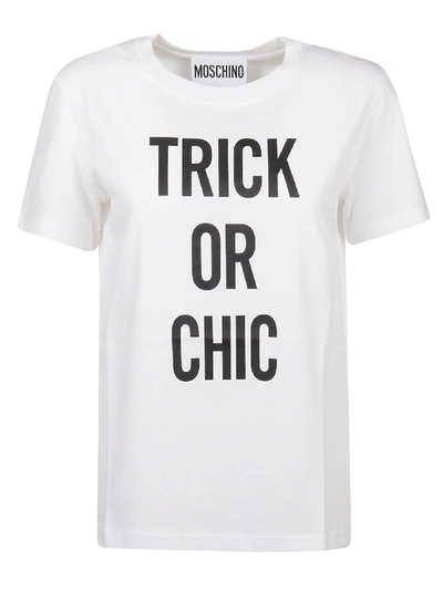 Shop Moschino T-shirt In Bianco