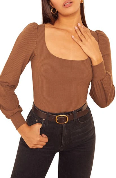 Shop Reformation Vita Ribbed Long Sleeve Top In Toffee