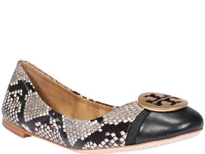 Shop Tory Burch Logo Flat Shoes In Multi