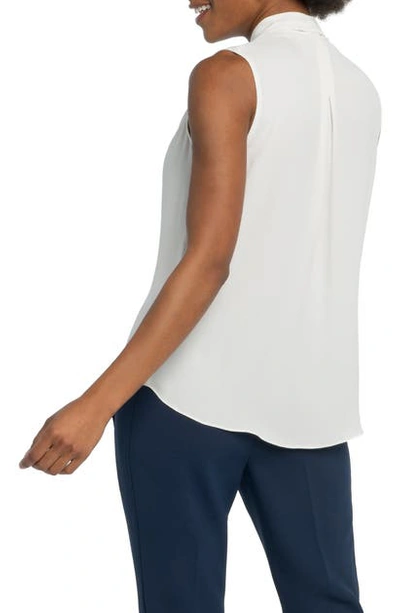 Nic And Zoe Nic+zoe Sleeveless V-neck Top In Bone