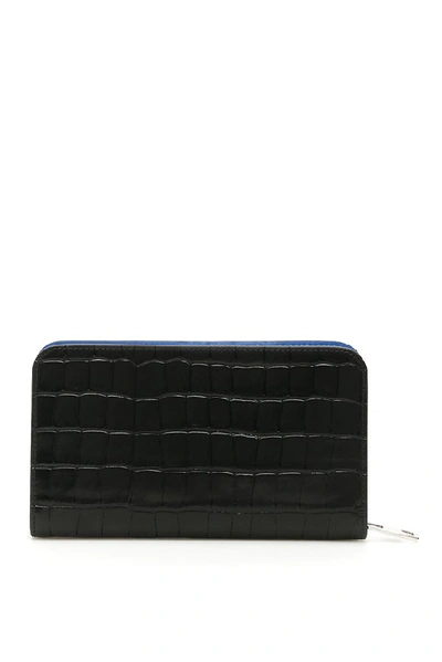 Shop Alexander Mcqueen Zip Around Skull Wallet In Black