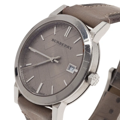 Pre-owned Burberry Cream Stainless Steel Heymarket Women's Wristwatch 38mm