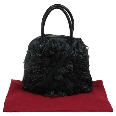 Pre-owned Valentino Garavani Black Leather Petale Rose Dome Bag