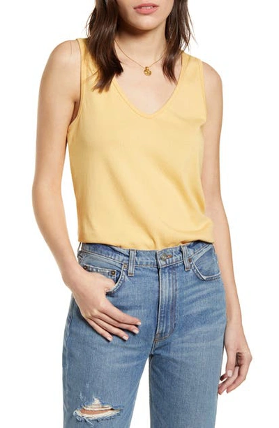 Shop Madewell Tomboy V-neck Tank In Sundried Wheat
