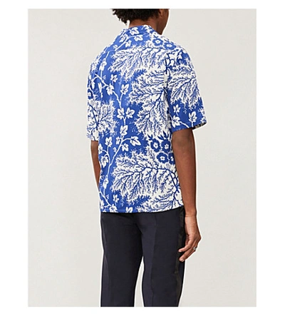 Shop Alexander Mcqueen Floral-print Poplin Shirt In Blue+white