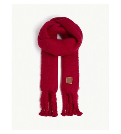 Shop Loewe Chunky Mohair Scarf In Raspberry