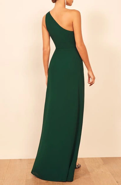 Shop Reformation Evelyn One-shoulder Gown In Emerald