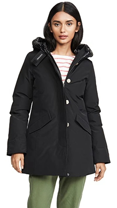 Shop Woolrich W's Arctic Parka In Black