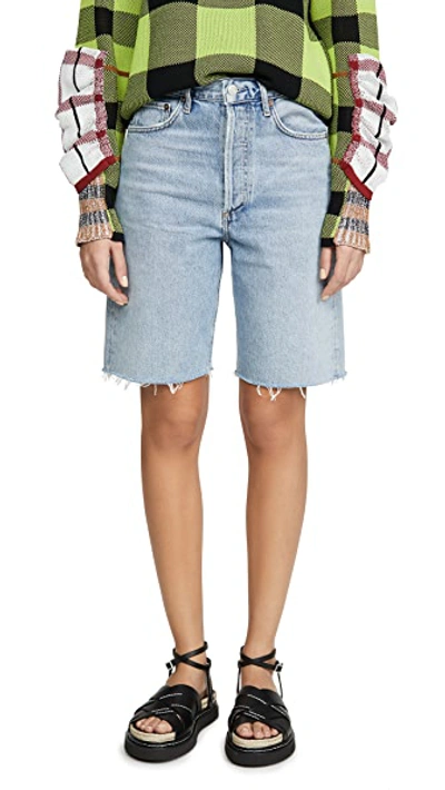 Shop Agolde Mid Rise 90's Loose Shorts In Riptide