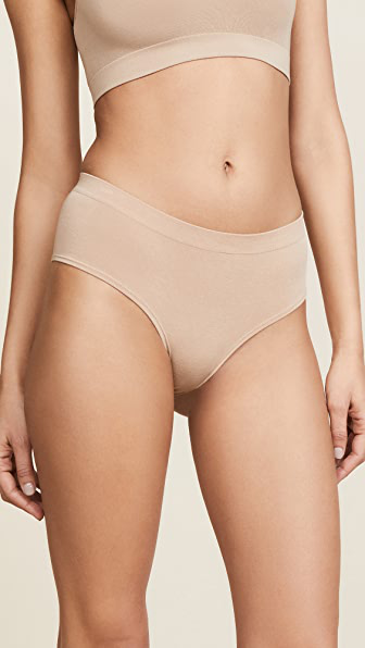 low rise hot pants