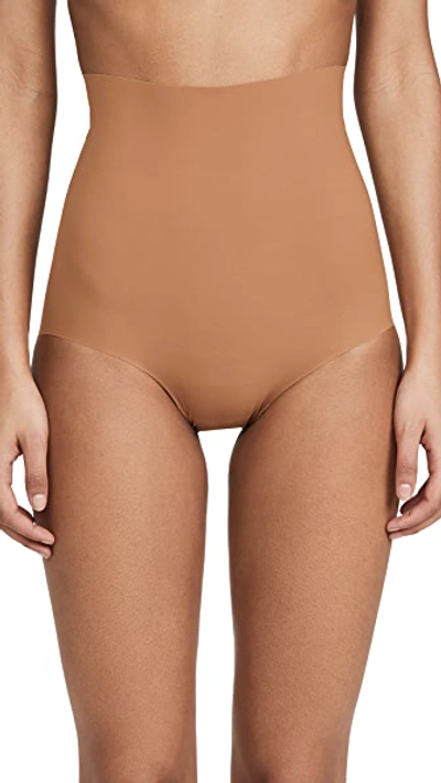 Commando Classic Control Briefs In Caramel