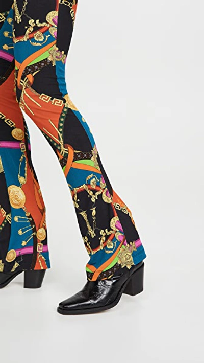 Shop Versace Pantaloni Jersey Pants In F.do Nero Stampa