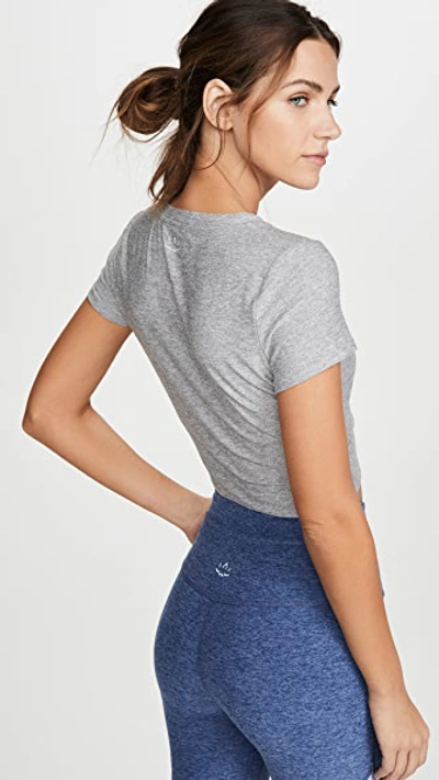 Shop Beyond Yoga Under Over Lightweight Cropped Tee In Silver Mist