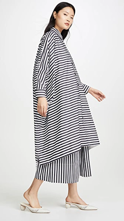 Shop Rosetta Getty Oversized Caftan Shirtdress In Black/white