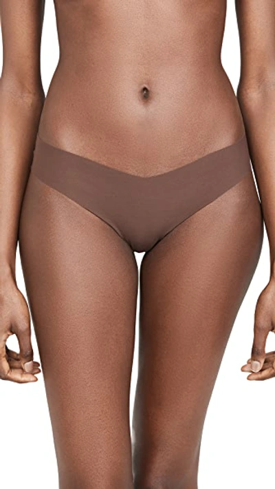 Commando Classic Solid Thong In Mocha