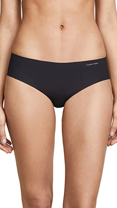 Shop Calvin Klein Underwear Invisibles Hipster Panties Black