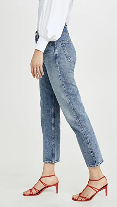 Shop Agolde Ripley Mid Rise Straight Jeans In Forfeit