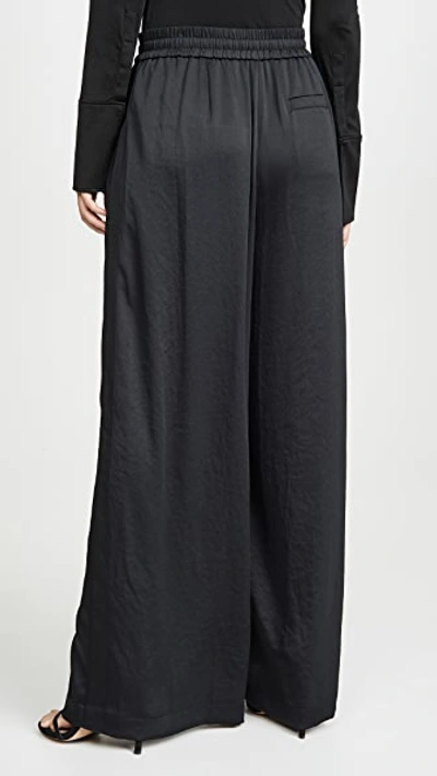 Wash & Go Wide Leg Pants