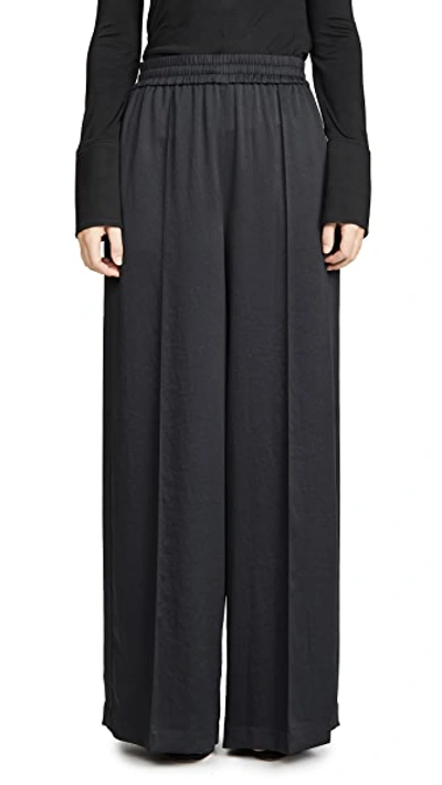 Wash & Go Wide Leg Pants