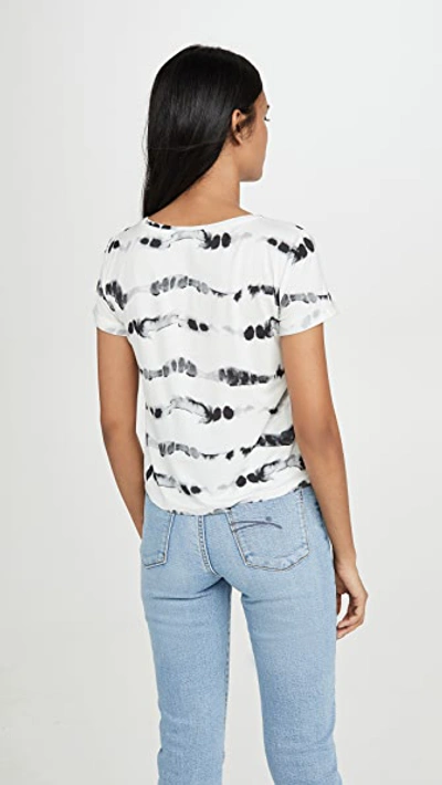 Shop Alice And Olivia Shira Roll Sleeve Tee In Ghost Stripe