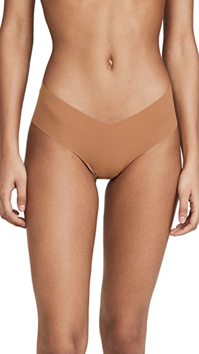 Commando Classic Girl Shorts In Caramel