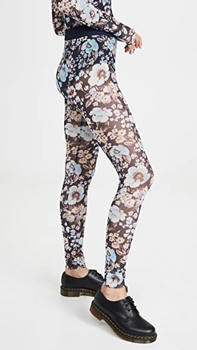 Shop Baum Und Pferdgarten Jazzlyn Leggings In Blue/navy Floral