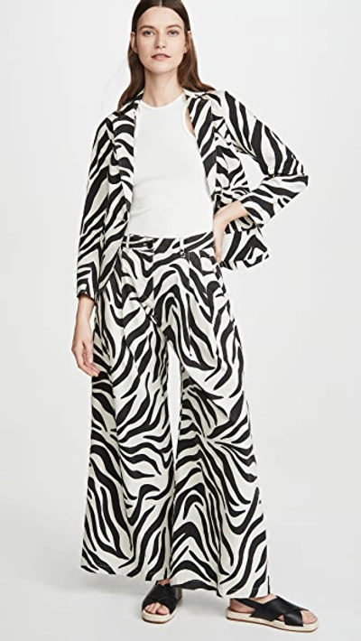 Shop Nili Lotan Marbella Pants In Ivory/black Zebra Print