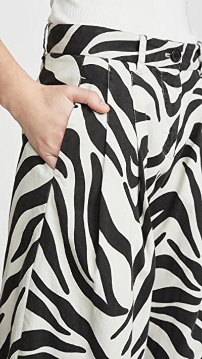 Shop Nili Lotan Marbella Pants In Ivory/black Zebra Print