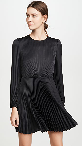 black long sleeve pleated dress