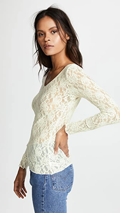 Shop Hanky Panky Signature Lace Unlined Reversible Top In Marshmallow