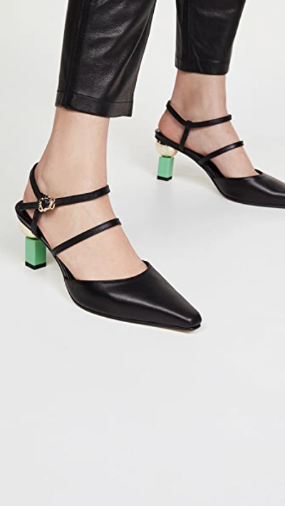 Shop Yuul Yie Hilo Pumps In Black/fern Green