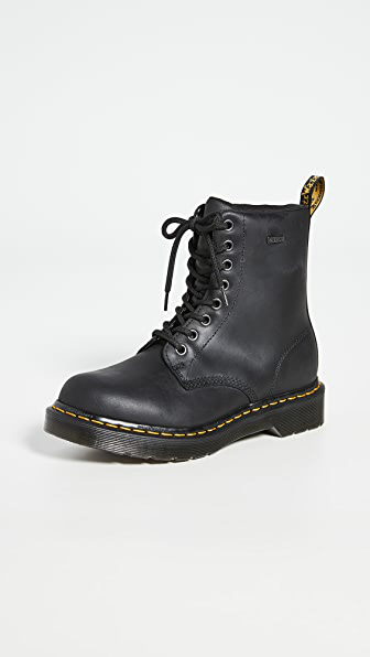 dr martens 1460 waterproof
