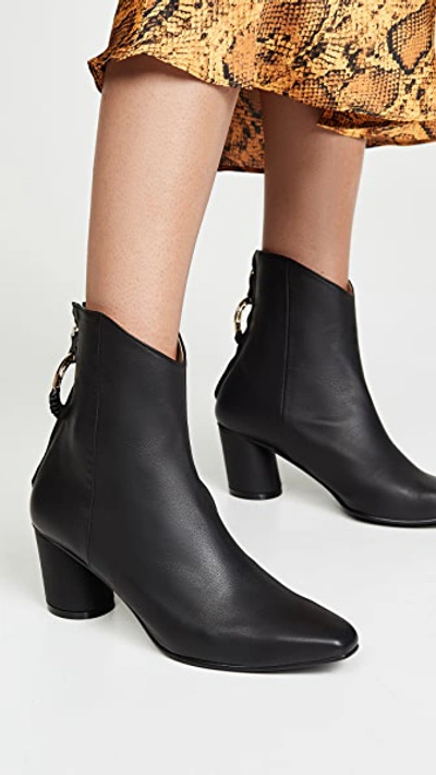 Oblique Turnover Ring Boots