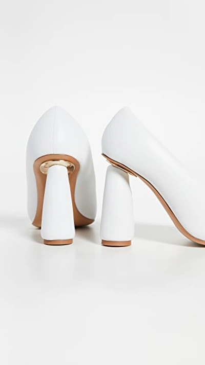 Shop Jacquemus Les Chaussures Jacques Pumps In White/white