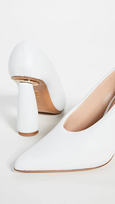 Shop Jacquemus Les Chaussures Jacques Pumps In White/white