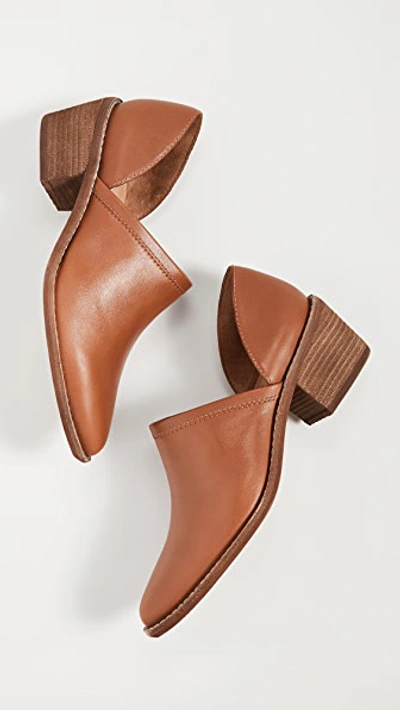 Shop Madewell The Brady Lowcut Booties In English Saddle